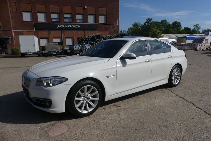 BMW 535 i xDrive Luxury*Temp*ASS* Kam*HUD*Leder*Xeno — photo 9