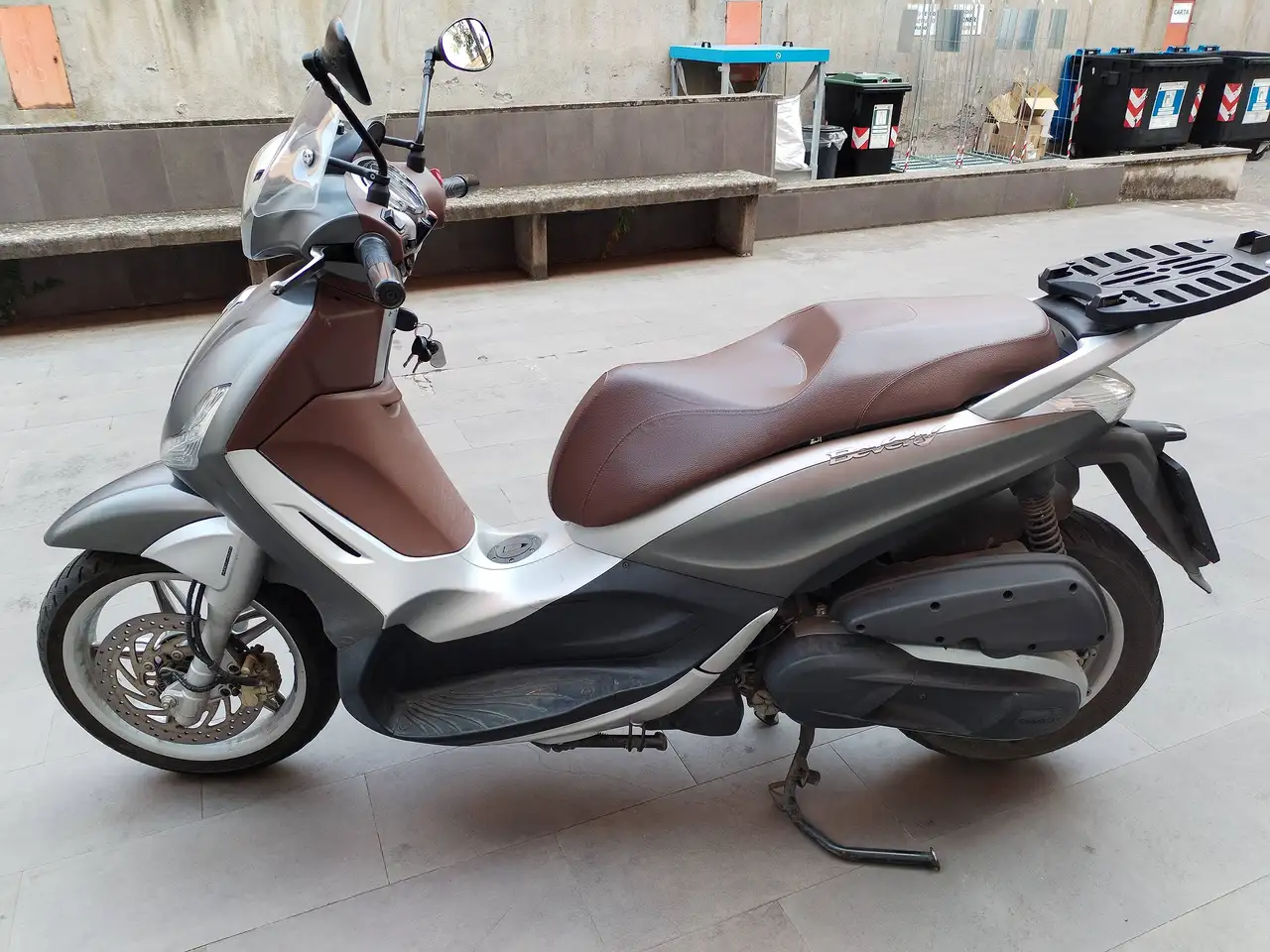 Piaggio Beverly 350