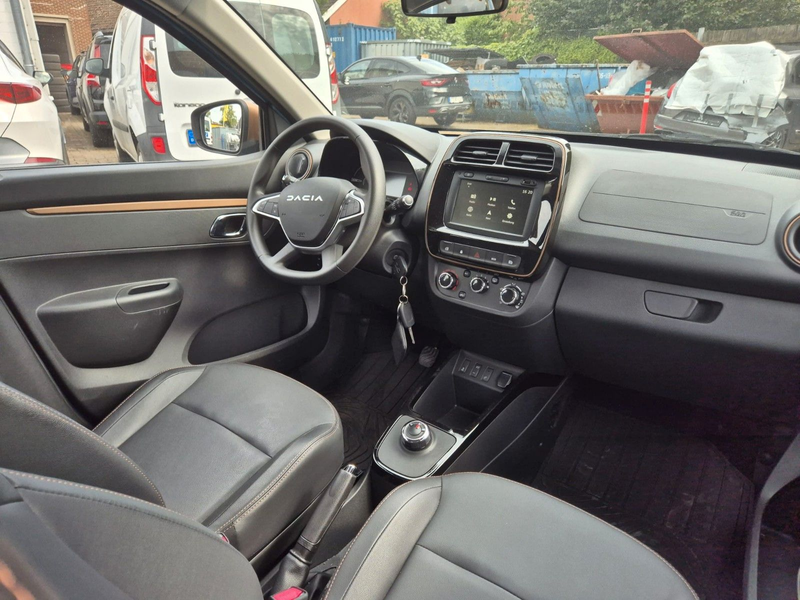 Dacia Spring Electric Extreme 65 CCS -wie neu- — photo 9