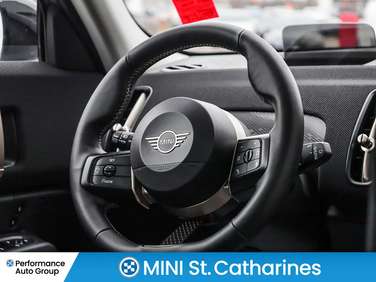 MINI Countryman снимка MINI Countryman