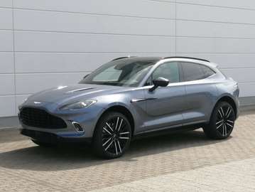 Concours Blau Vollausstattung-6 800 KM-