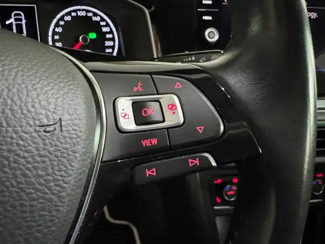 Volkswagen Polo view 11