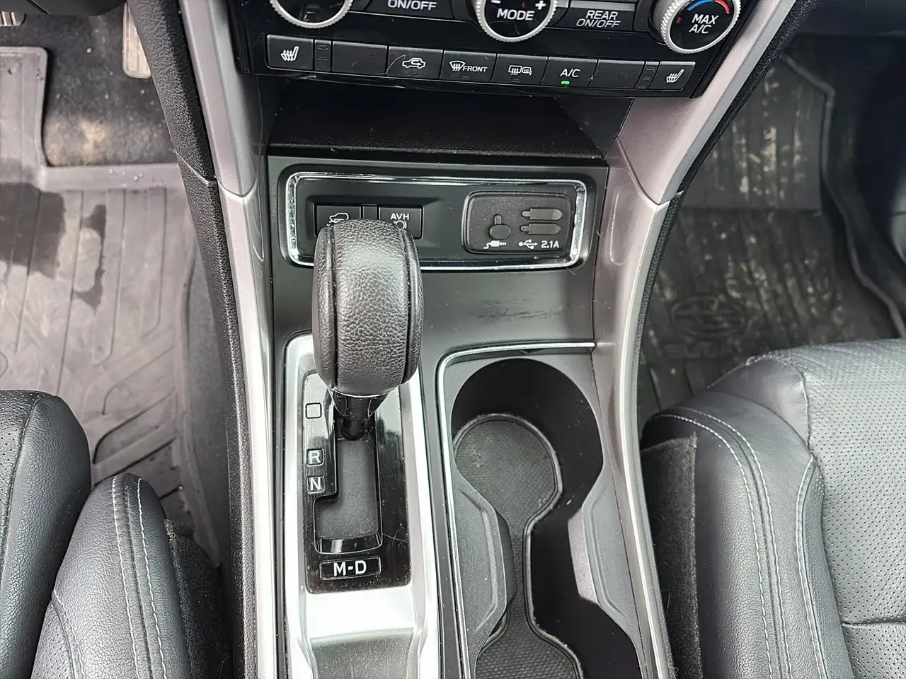 Subaru Ascent снимка Subaru Ascent