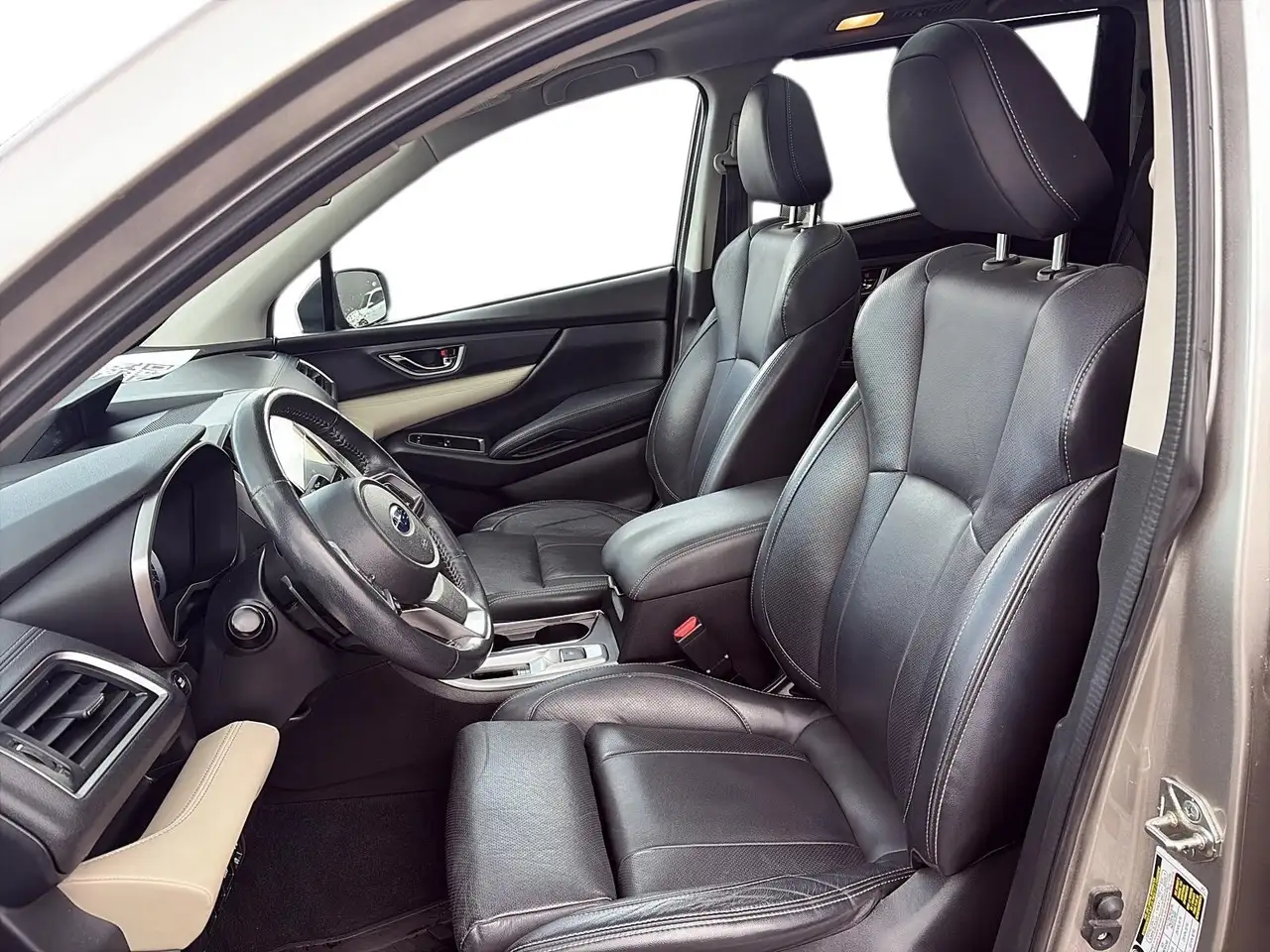 Subaru Ascent снимка Subaru Ascent