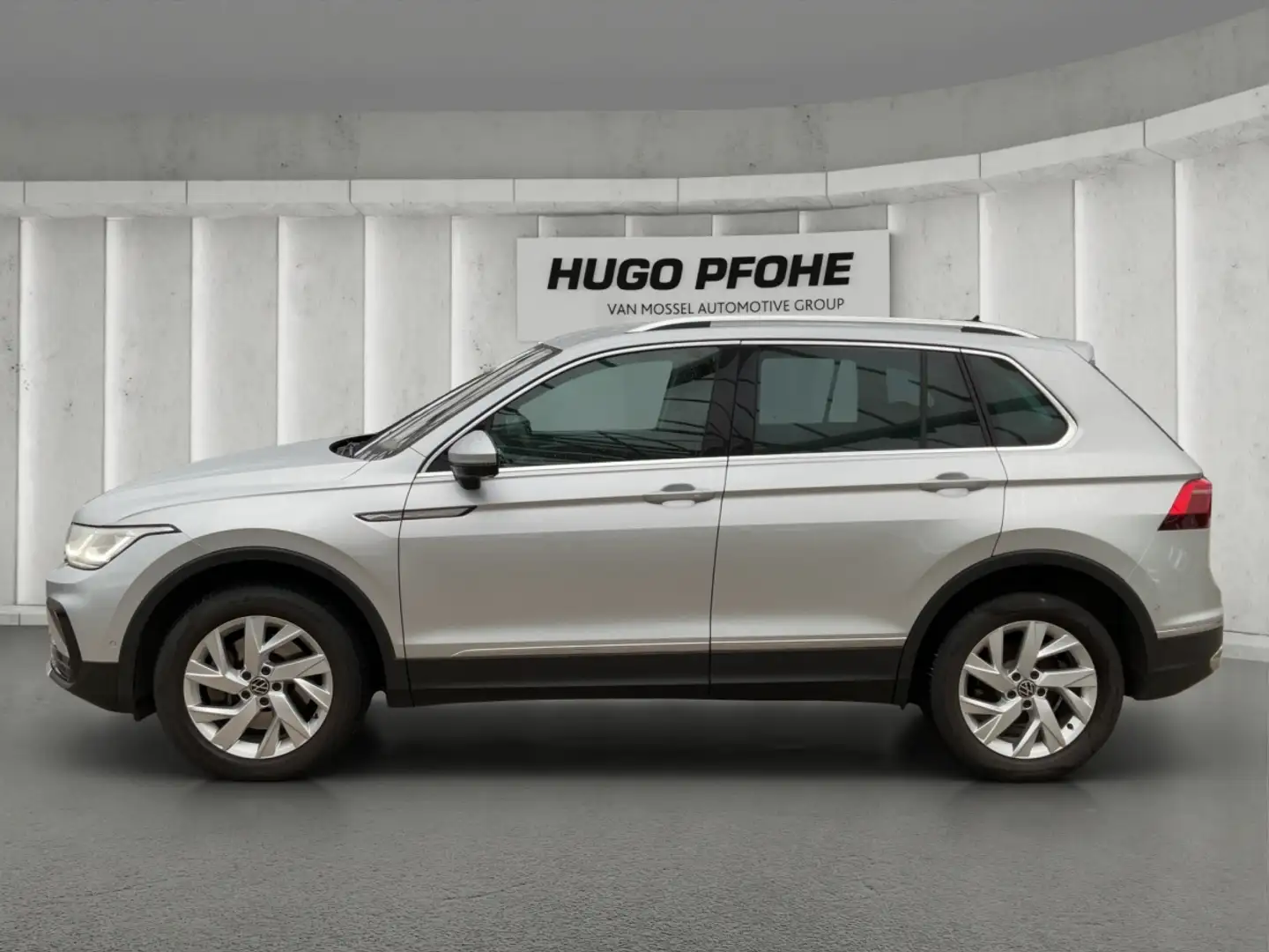 Volkswagen Tiguan 2.0 TDI Elegance 4Motion (EURO 6d) ACC Stříbrná - 2