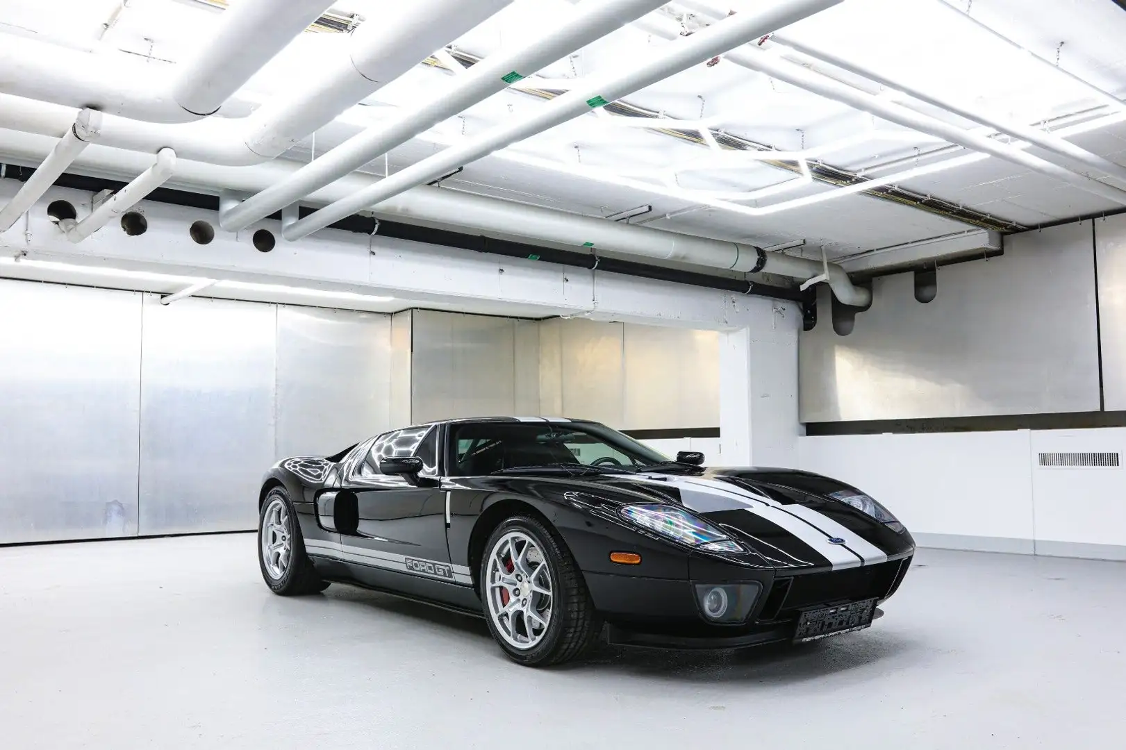 Ford GT Schwarz - 1