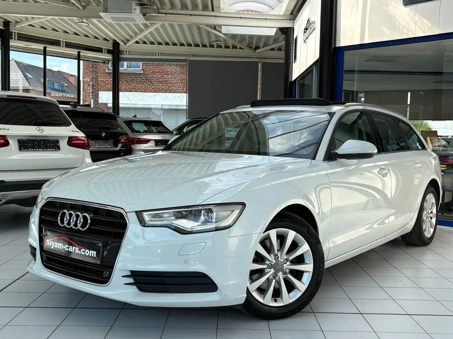 Audi A6 A6 Avant 2.0 TDi *XENON TOI * GPS * PDC * JANTES * Weiß - 1