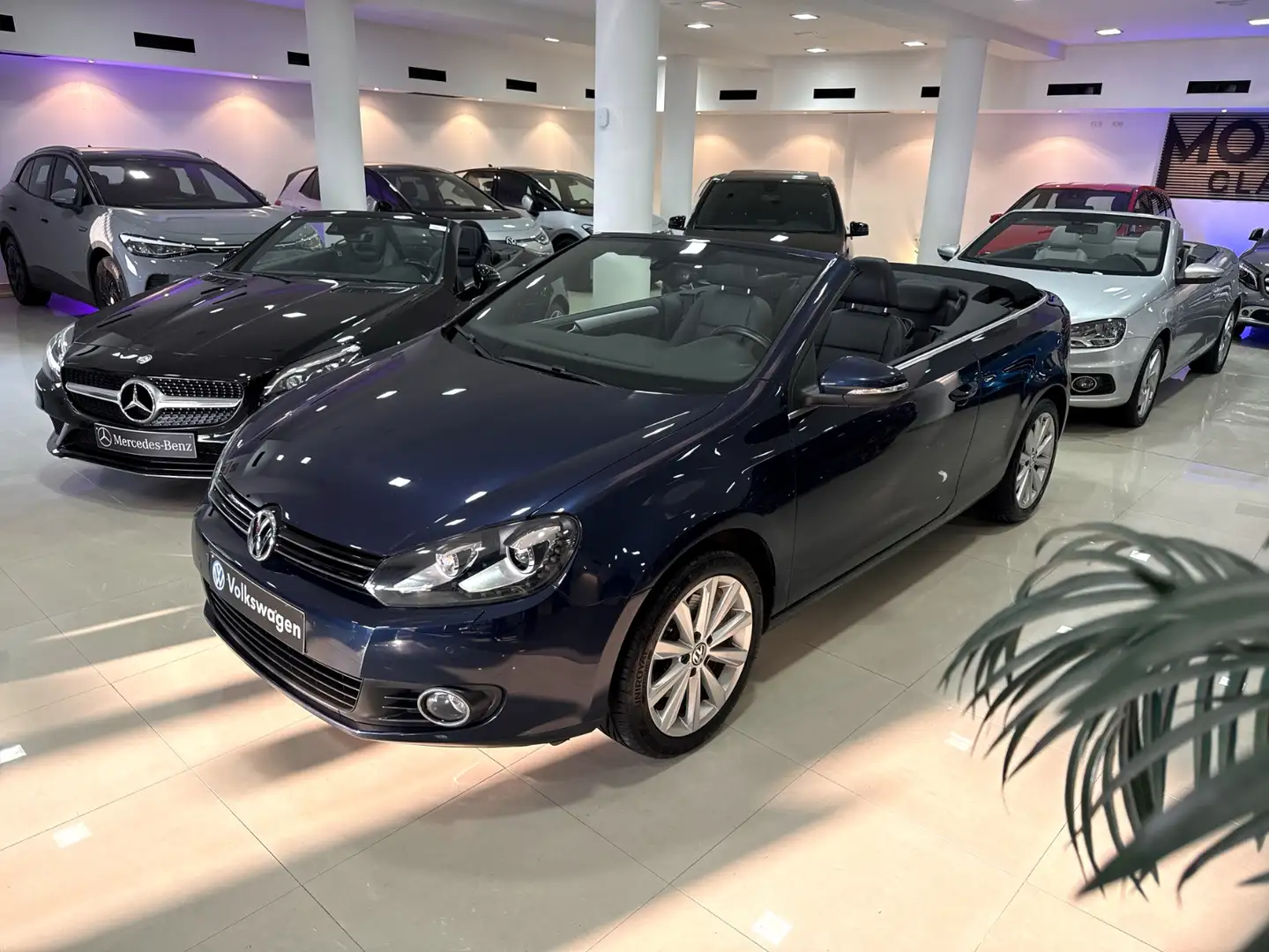 Volkswagen Golf Cabrio 1.4 TSI DSG 160 Azul - 1