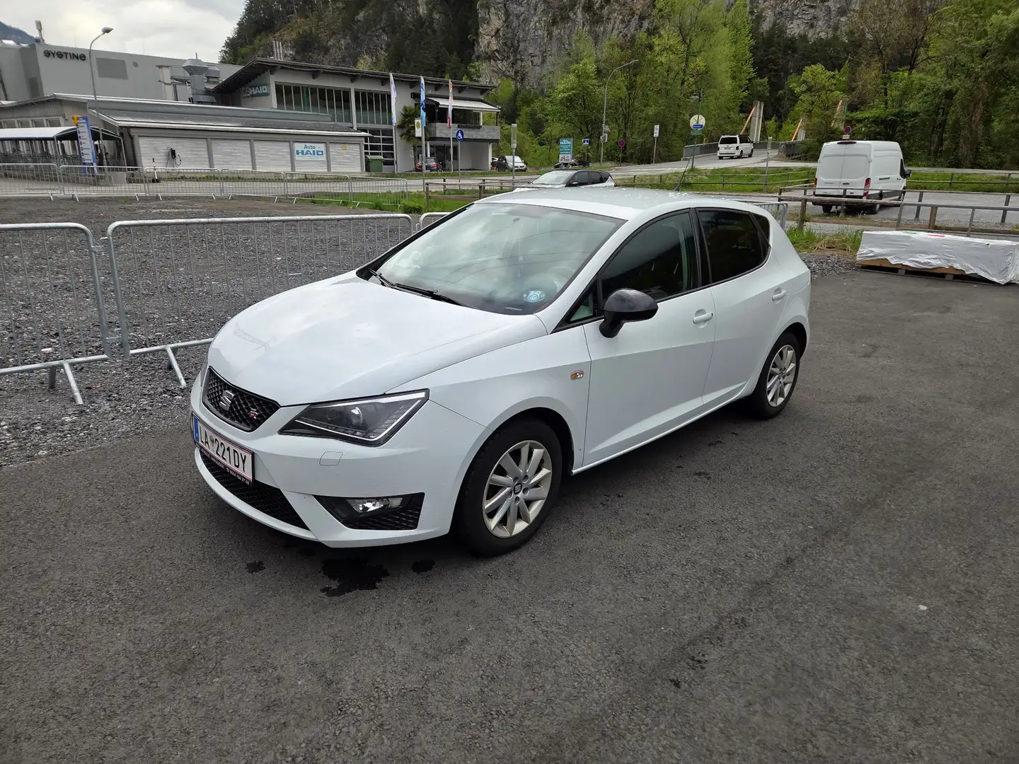 SEAT Ibiza FR Sport Weiß - 1