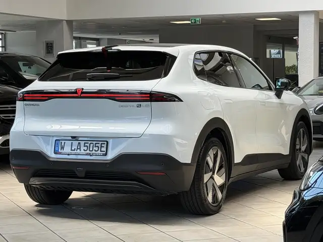 Changan Deepal S05 view 3
