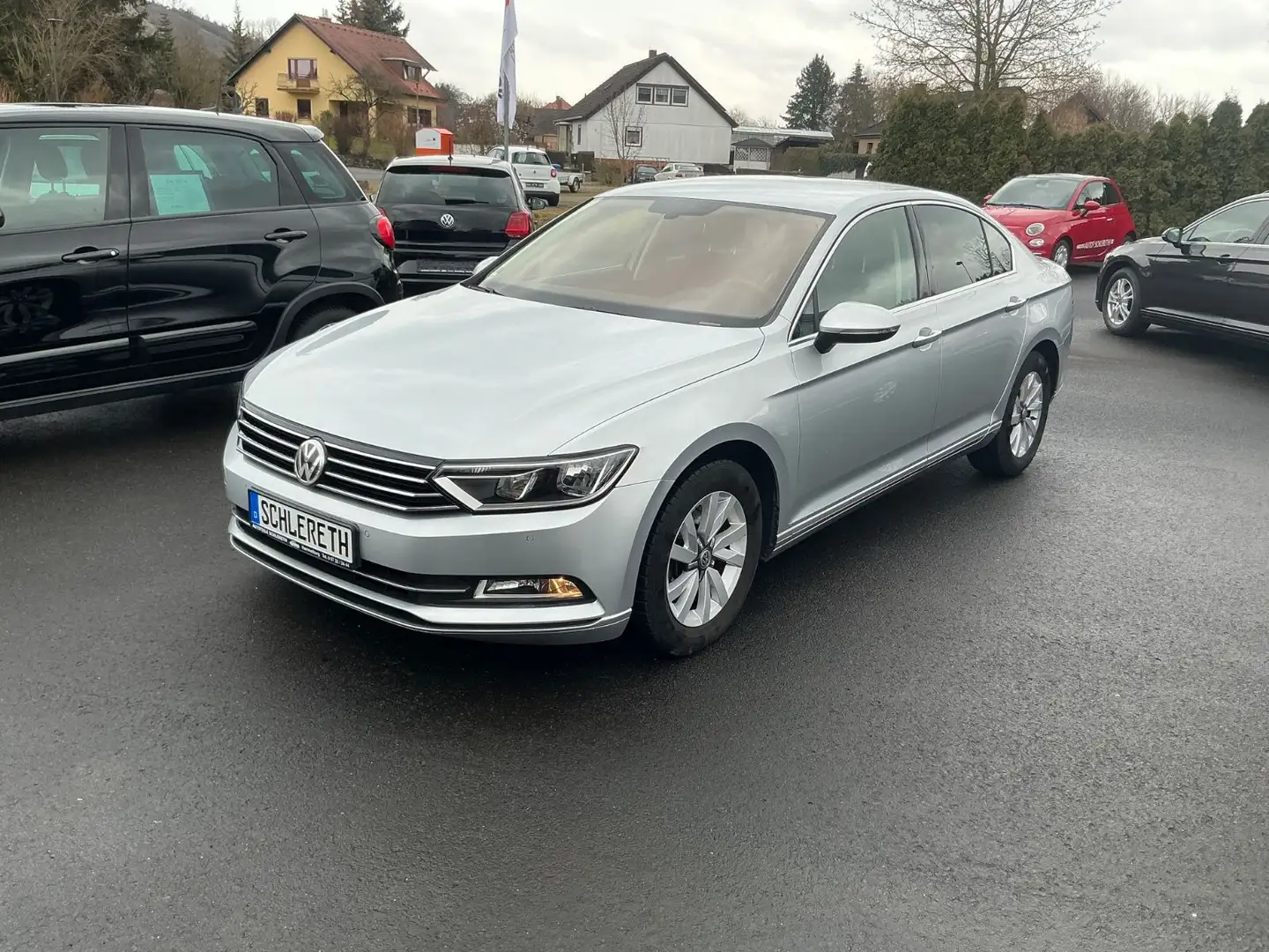 Volkswagen Passat 1,4TSI Navi SHZ PDC usw.. Argento - 1