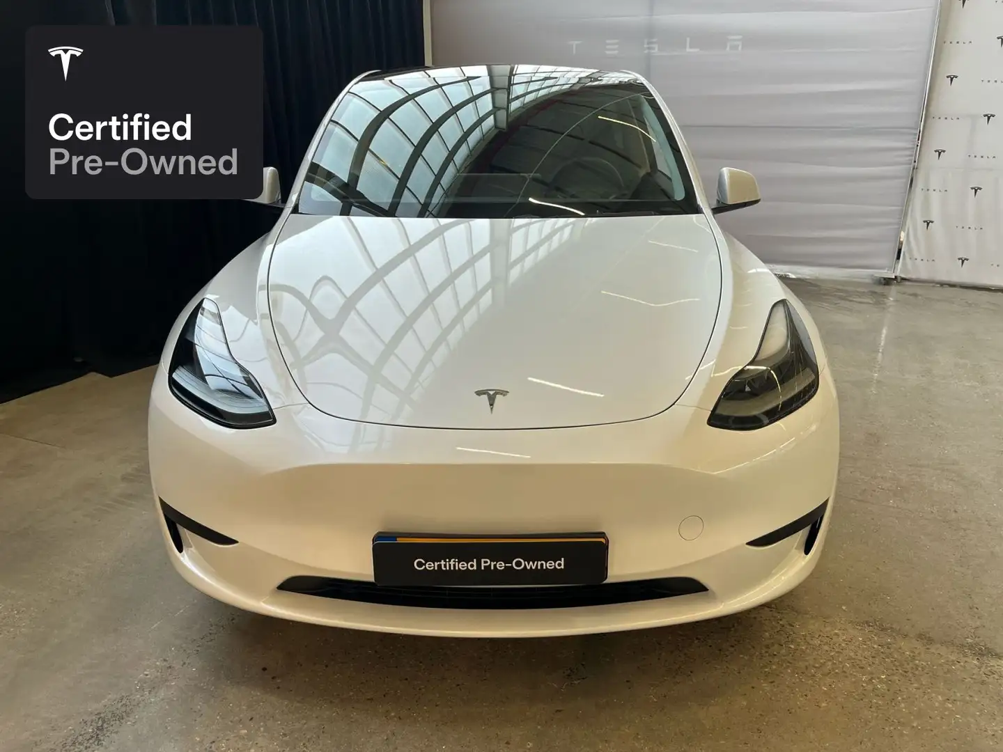 Tesla Model Y Rear-Wheel Drive "Certified Pre-Owned" Bianco - 2