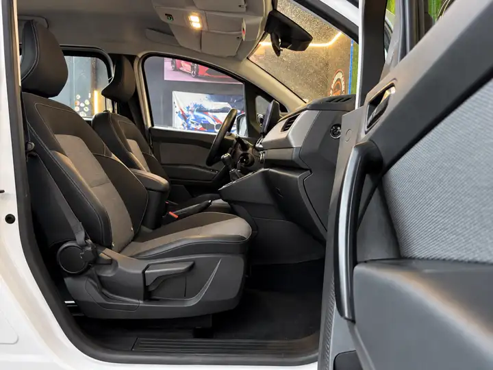 Renault Kangoo Combi equilibre 1.5 blue dCi -SS 2023, foto 17