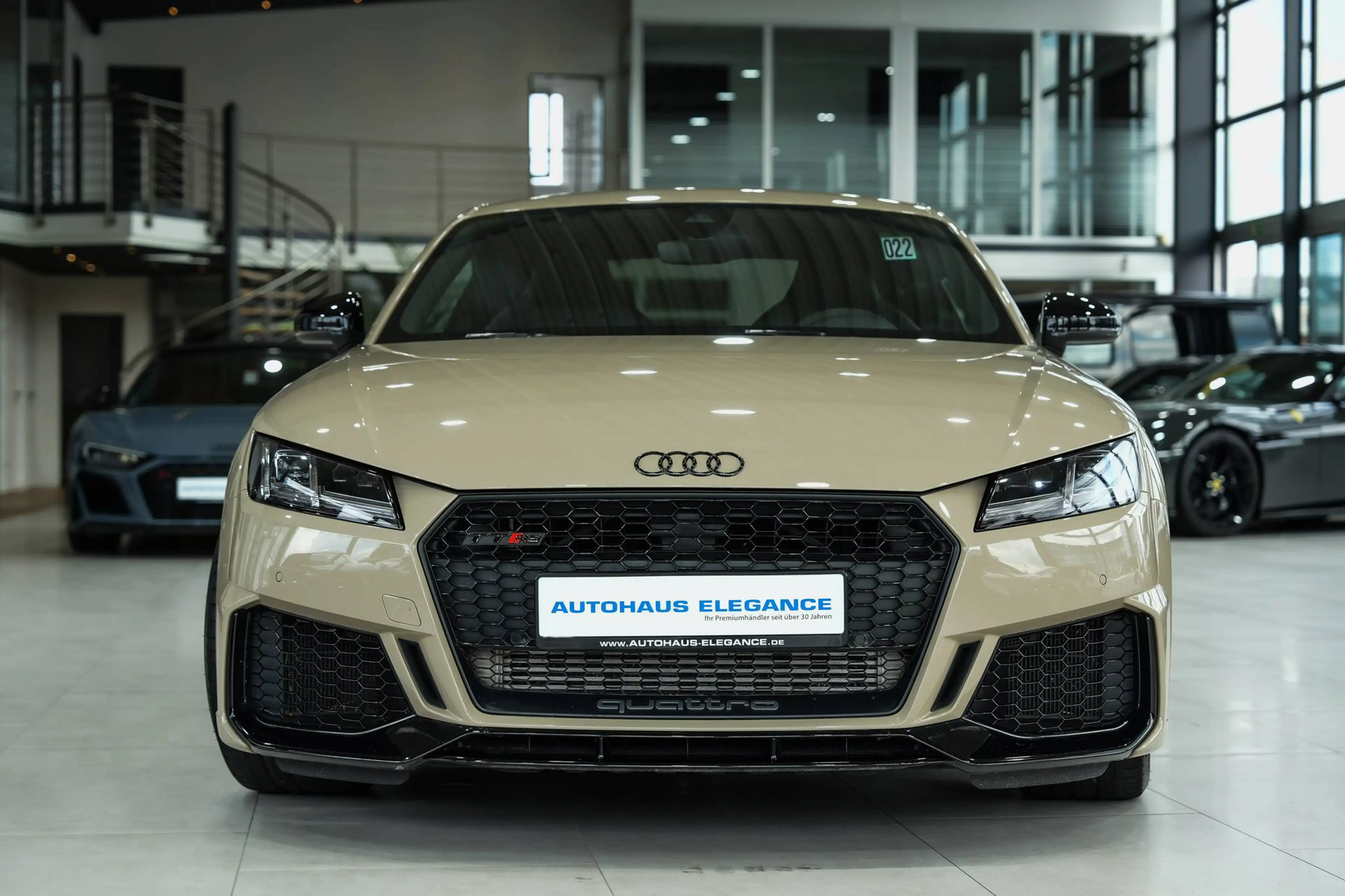 Audi TT RS 2.5 TFSI quattro*CARBON-INT*RS-ABGAS*B&O* — photo 4