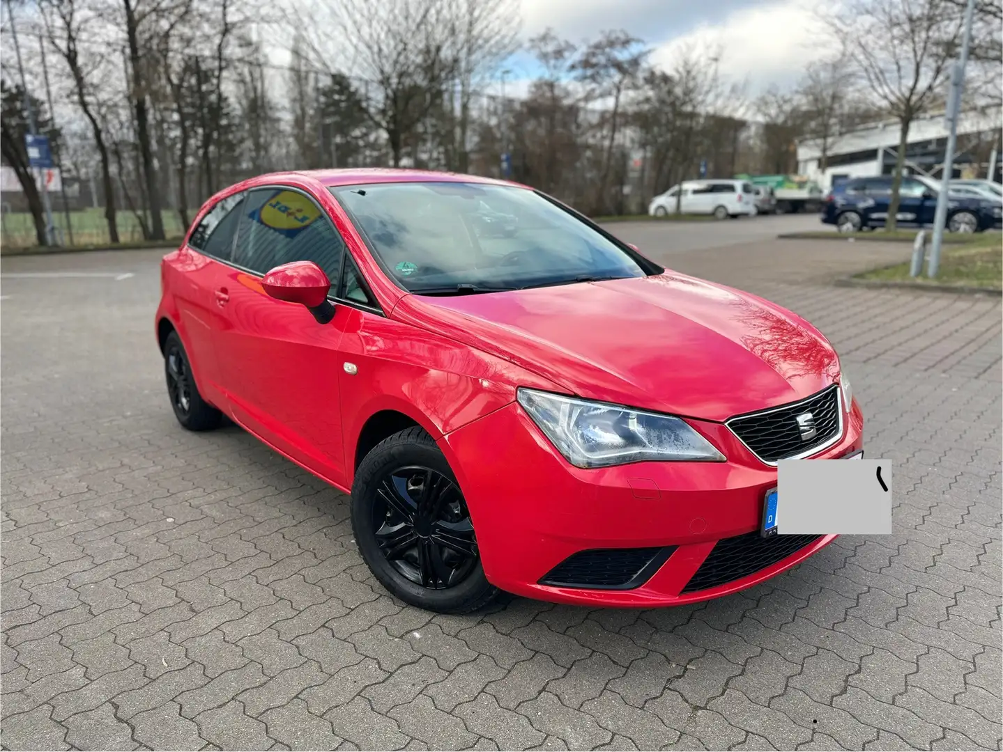 SEAT Ibiza SC 1.0 MPI Rot - 1