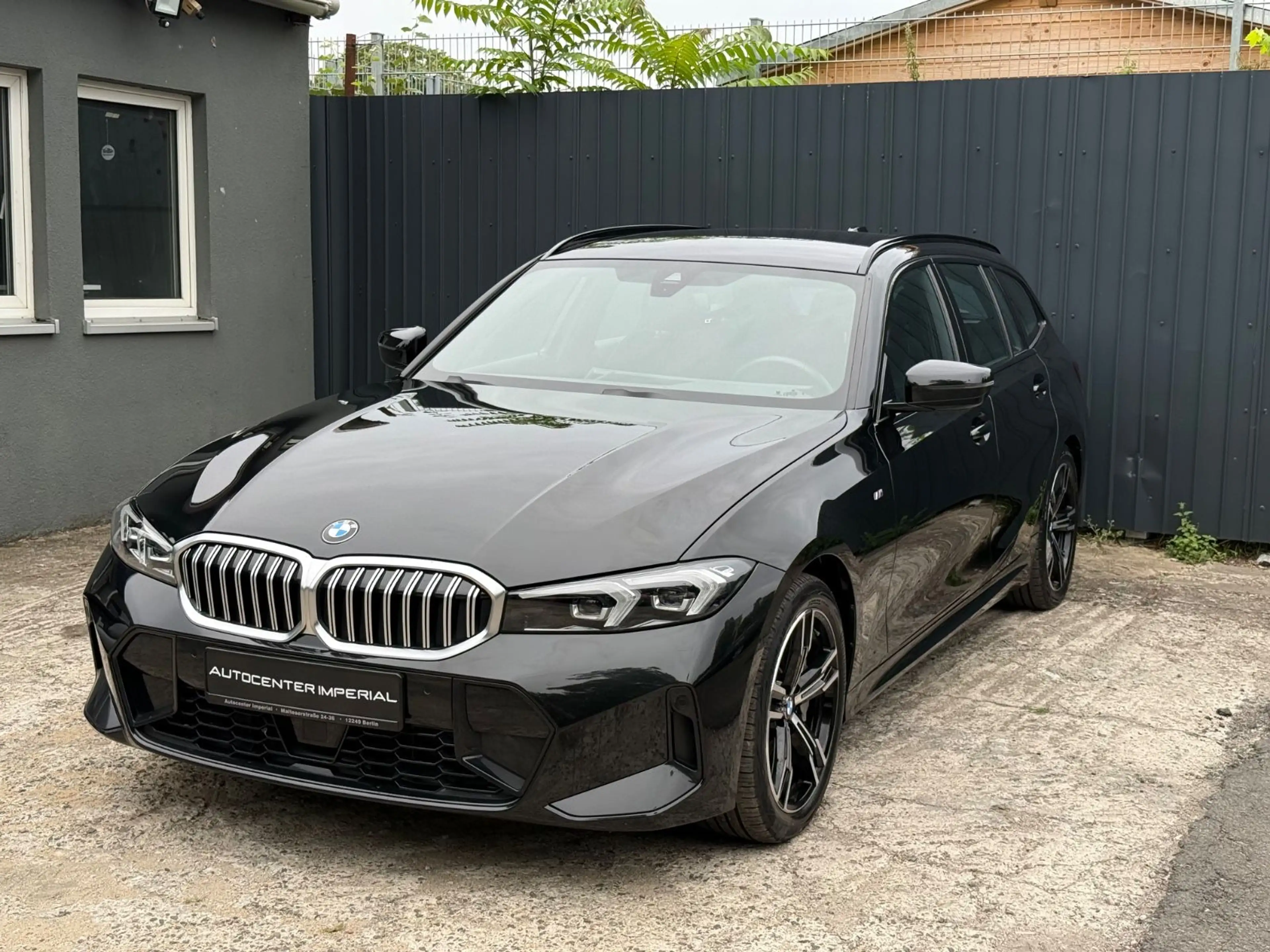 BMW 330 I Touring xDrive M Sport/Ambiente/Spur/Apple — photo 3