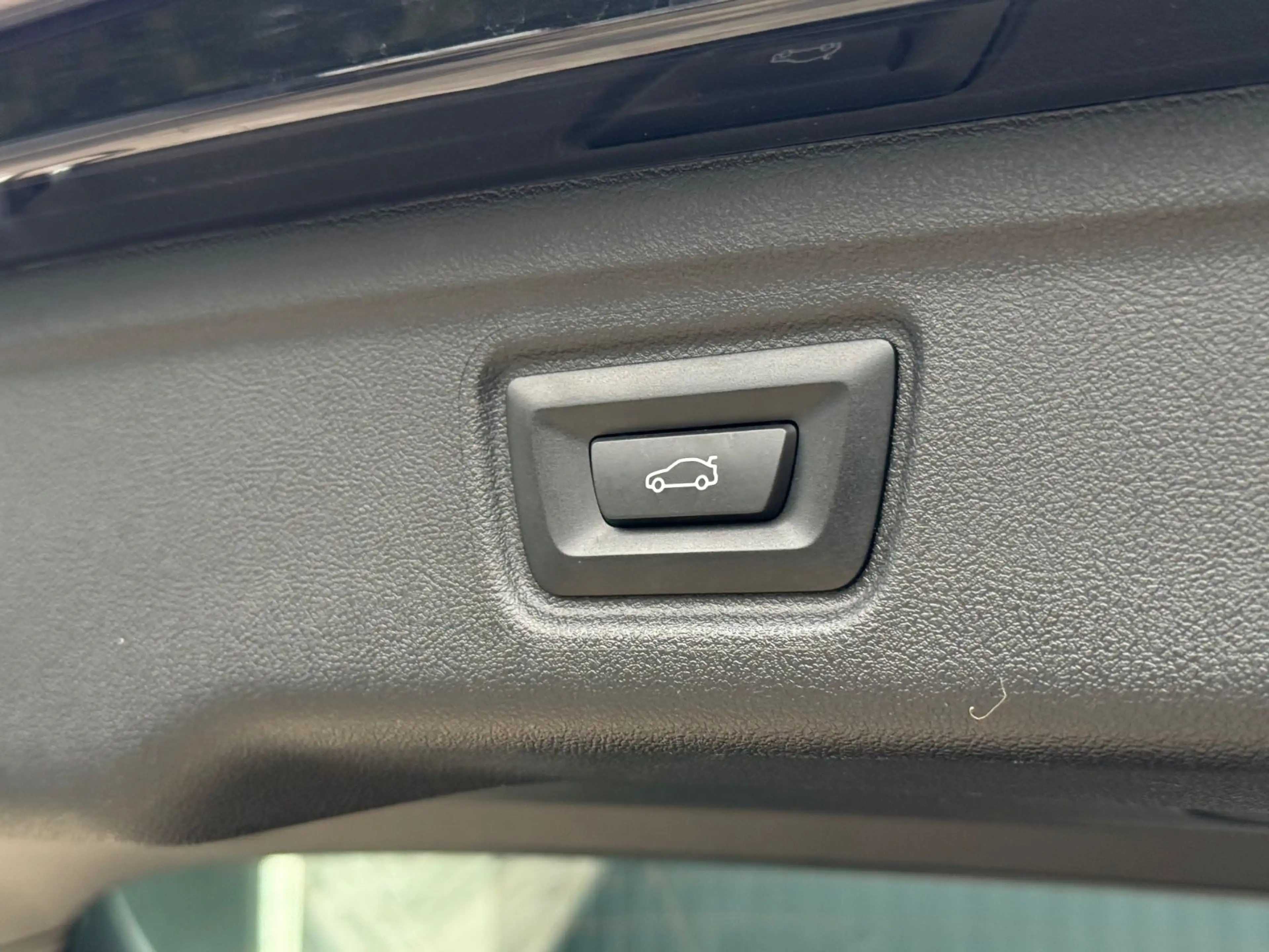 BMW 330 I Touring xDrive M Sport/Ambiente/Spur/Apple — photo 8
