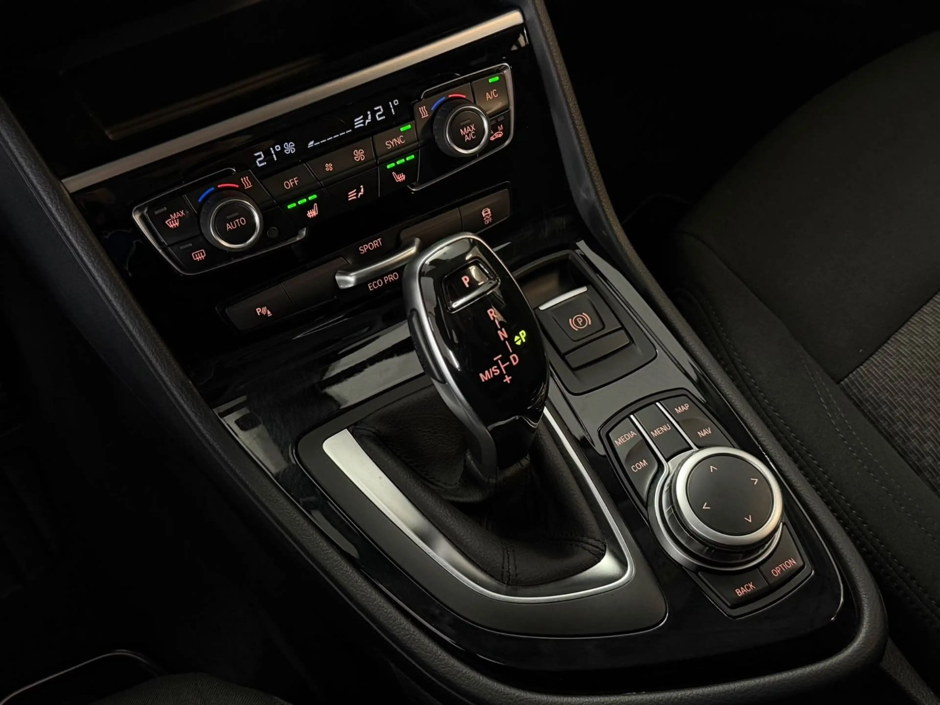 BMW 216 2 Active Advantage,Autom.Klima,PDC,Garantie — photo 12