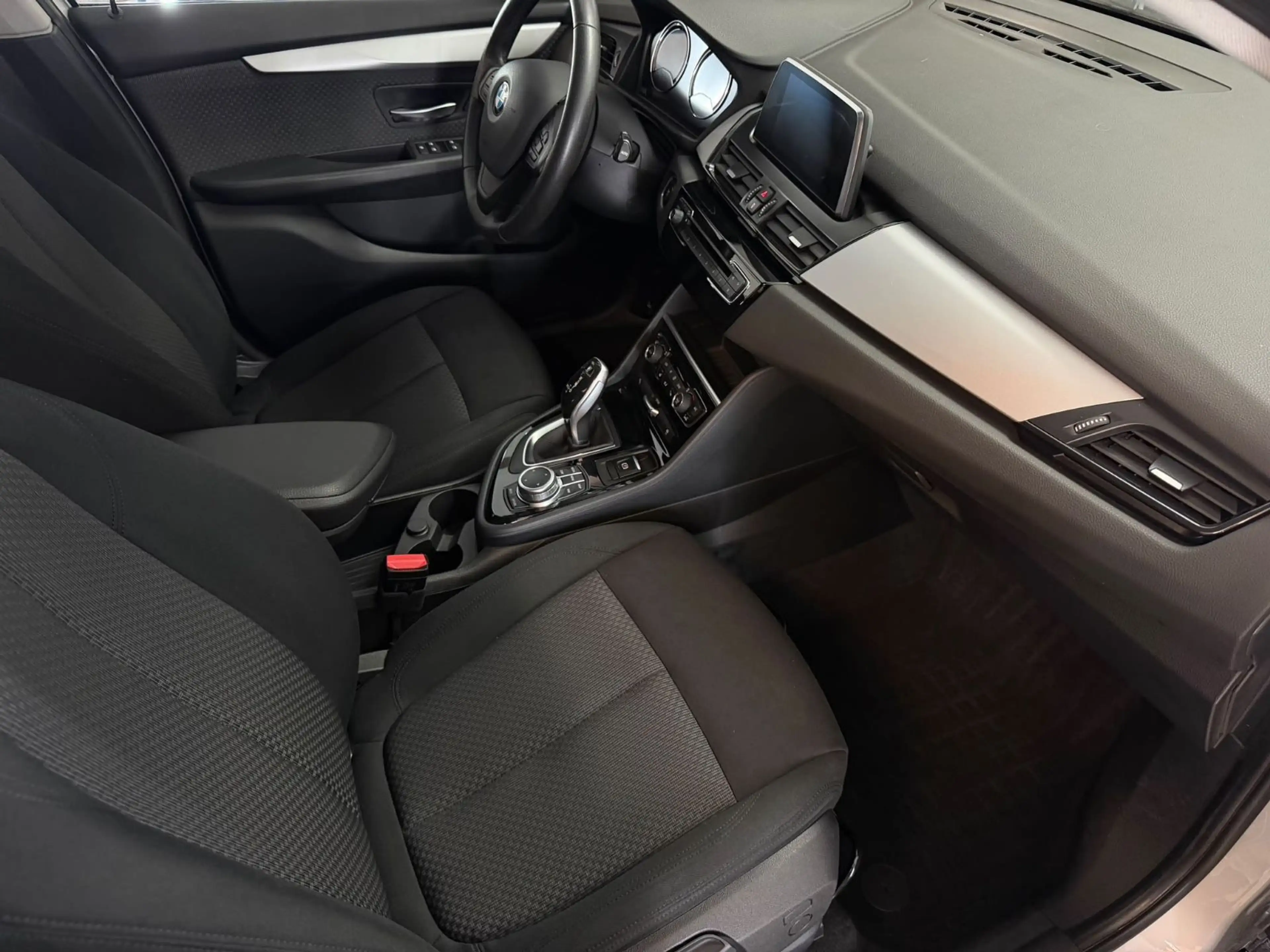 BMW 216 2 Active Advantage,Autom.Klima,PDC,Garantie — photo 10