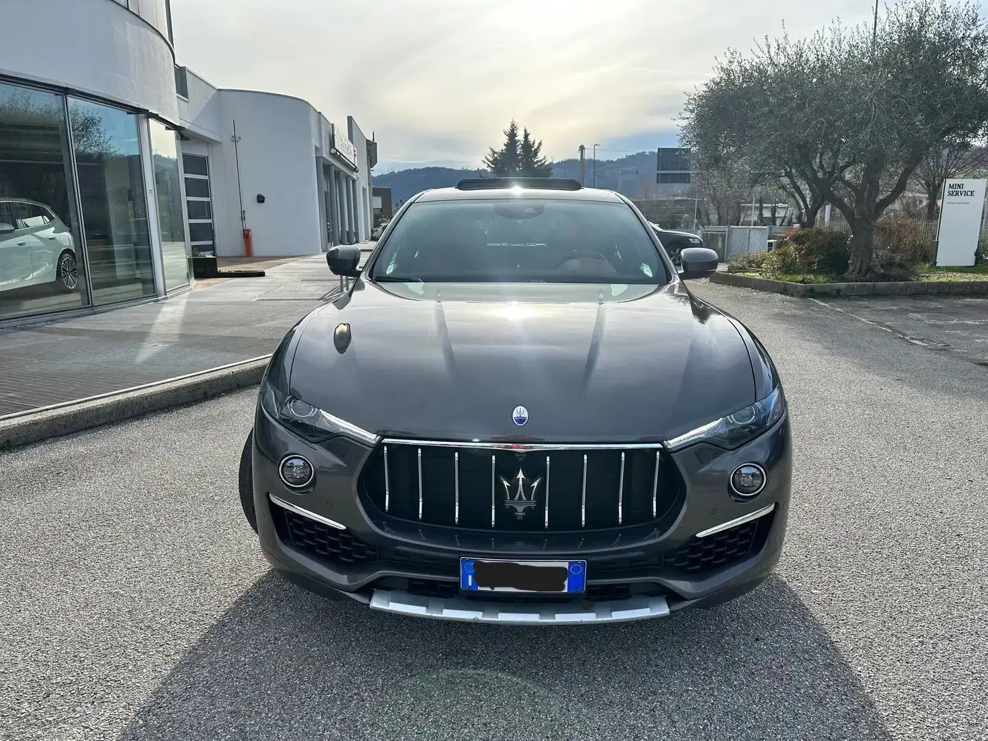 Maserati Levante Levante+3.0+V6+Granlusso+275cv+auto+my19 Grigio - 2