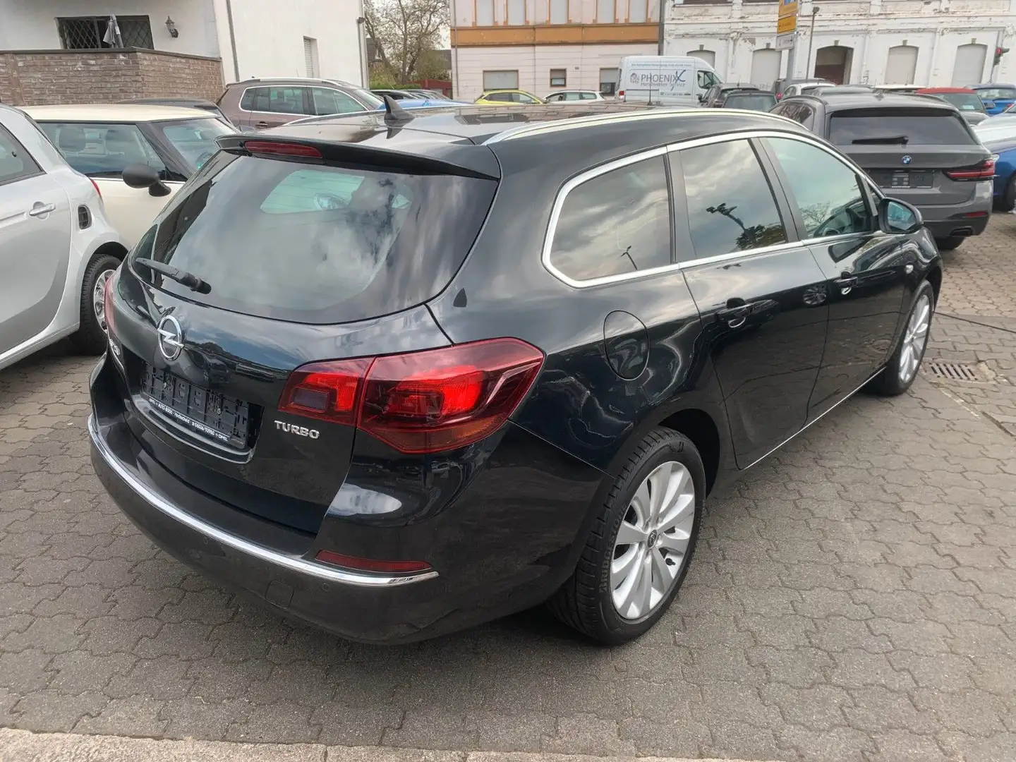 Opel Insignia Country Tourer 2.0 CDTi 4x4 OPC Line Schwarz - 2