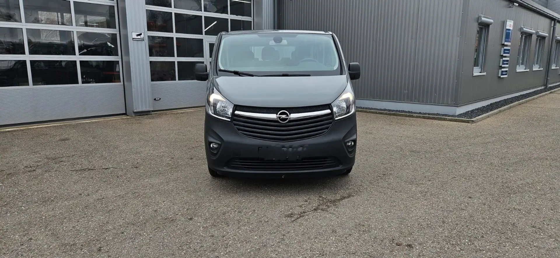 Opel Vivaro B Kasten/Kombi Combi L2H1  2,9t Grau - 2