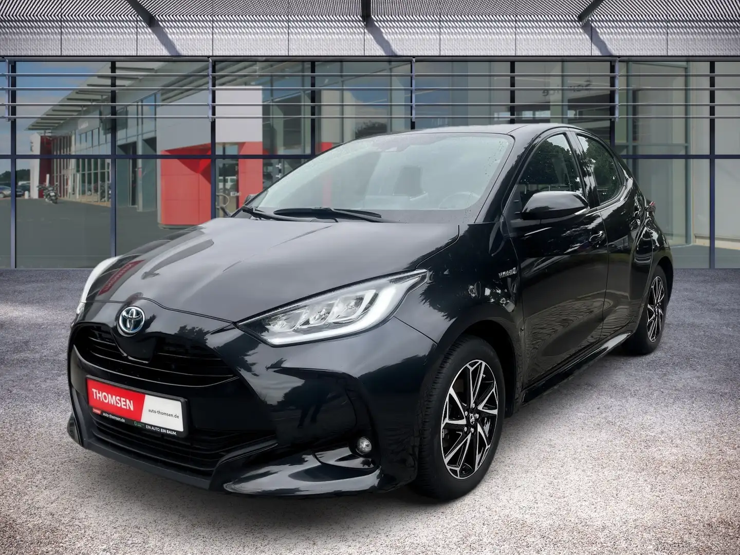 Toyota Yaris 1.5 Club Navi ACC AUT LED SpurH Kam. SHZ Zwart - 2
