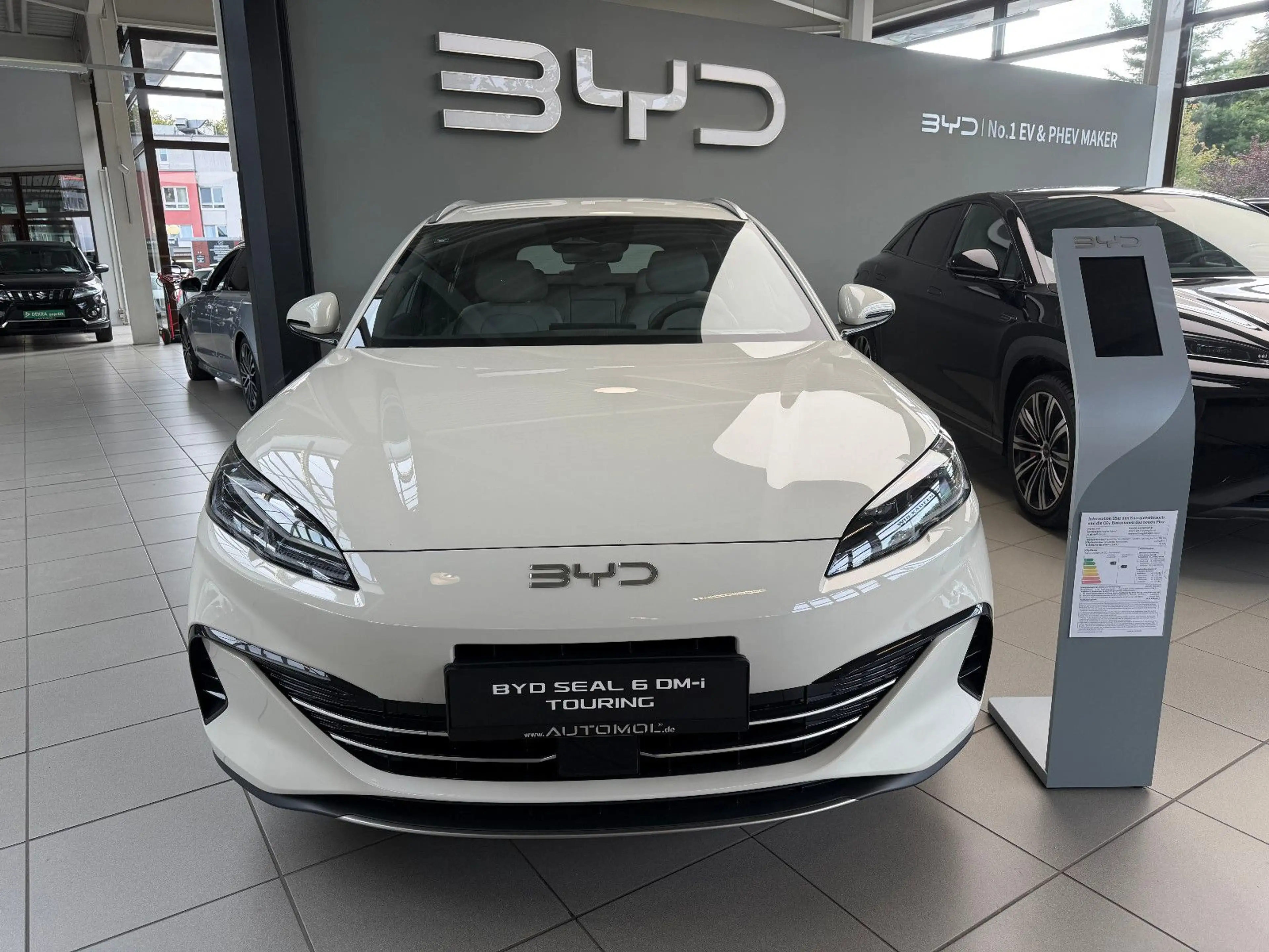 BYD Seal 6 SEAL Seal 6 Touring 1.5 PHEV DM-i 135 kW Boost — photo 5