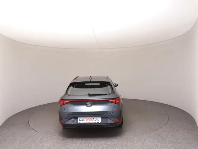 Seat Leon Leon view 6