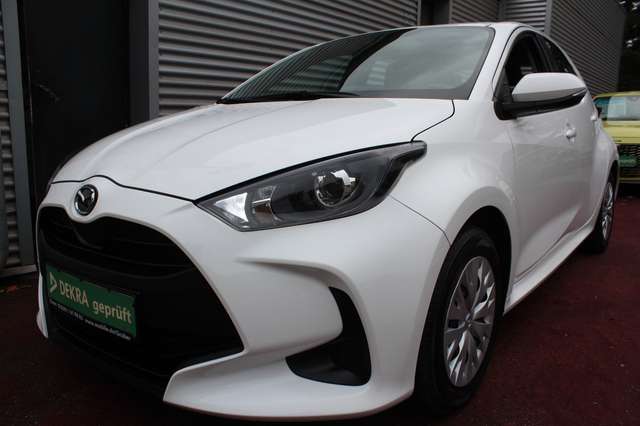 Imagine Mazda 2 HYBRID PURE AUTOMATIK KLIMA NAVI KLIMA 1.Hd
