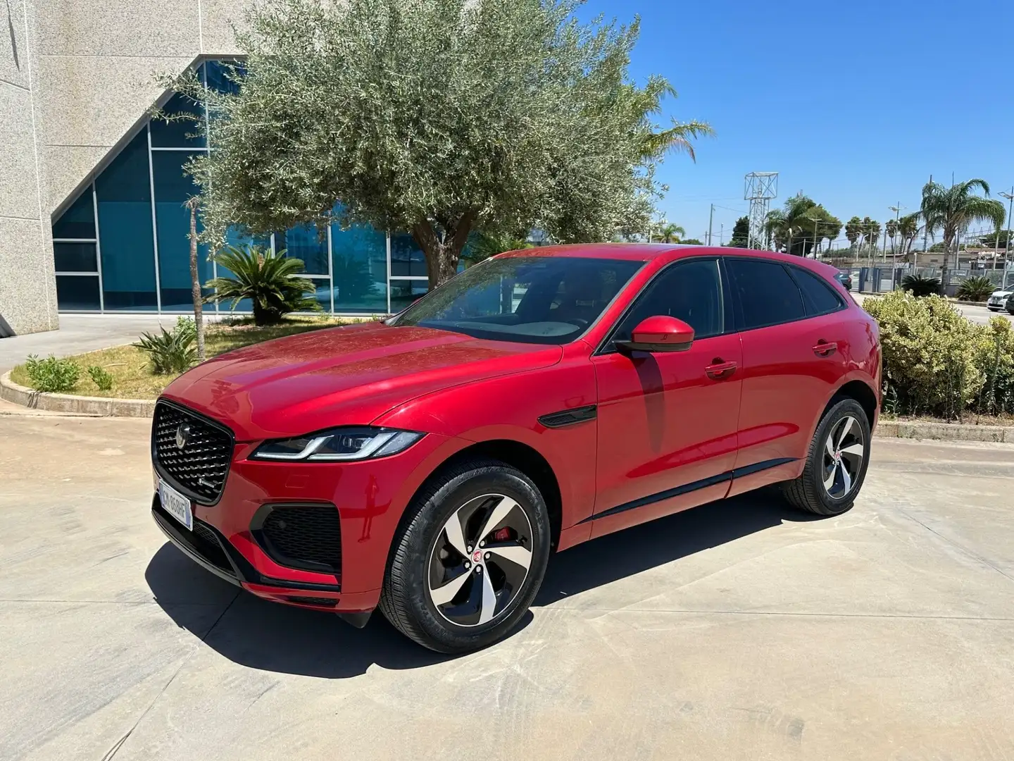 Jaguar F-Pace R-Dynamic Super Offerta T-stock prezzo imperdibile Rouge - 1