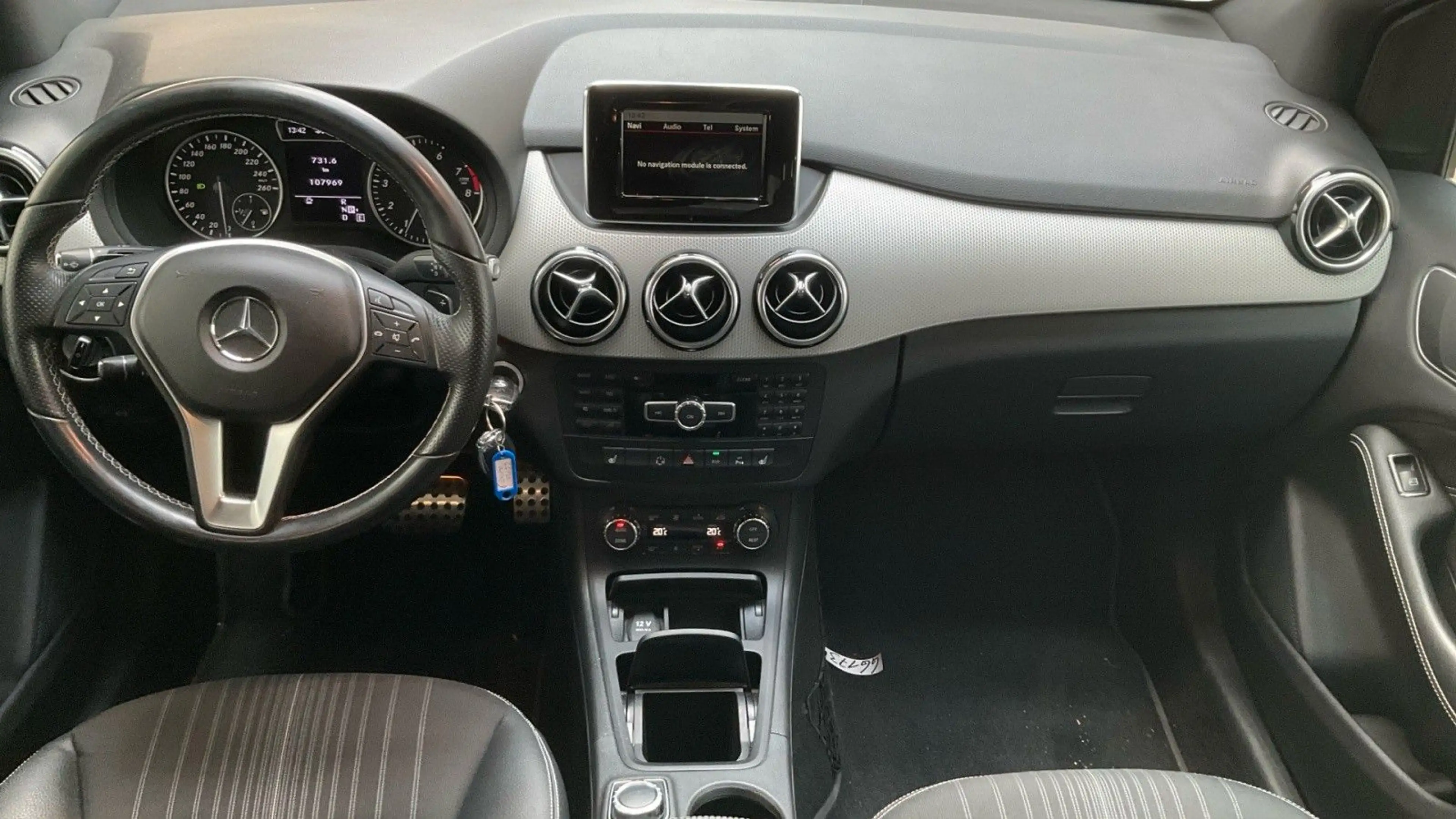 Mercedes-Benz B 200 NAVI*CAM*XENON*LED*PDC*LEDER*MEMORY*SHZ*F1 — photo 8