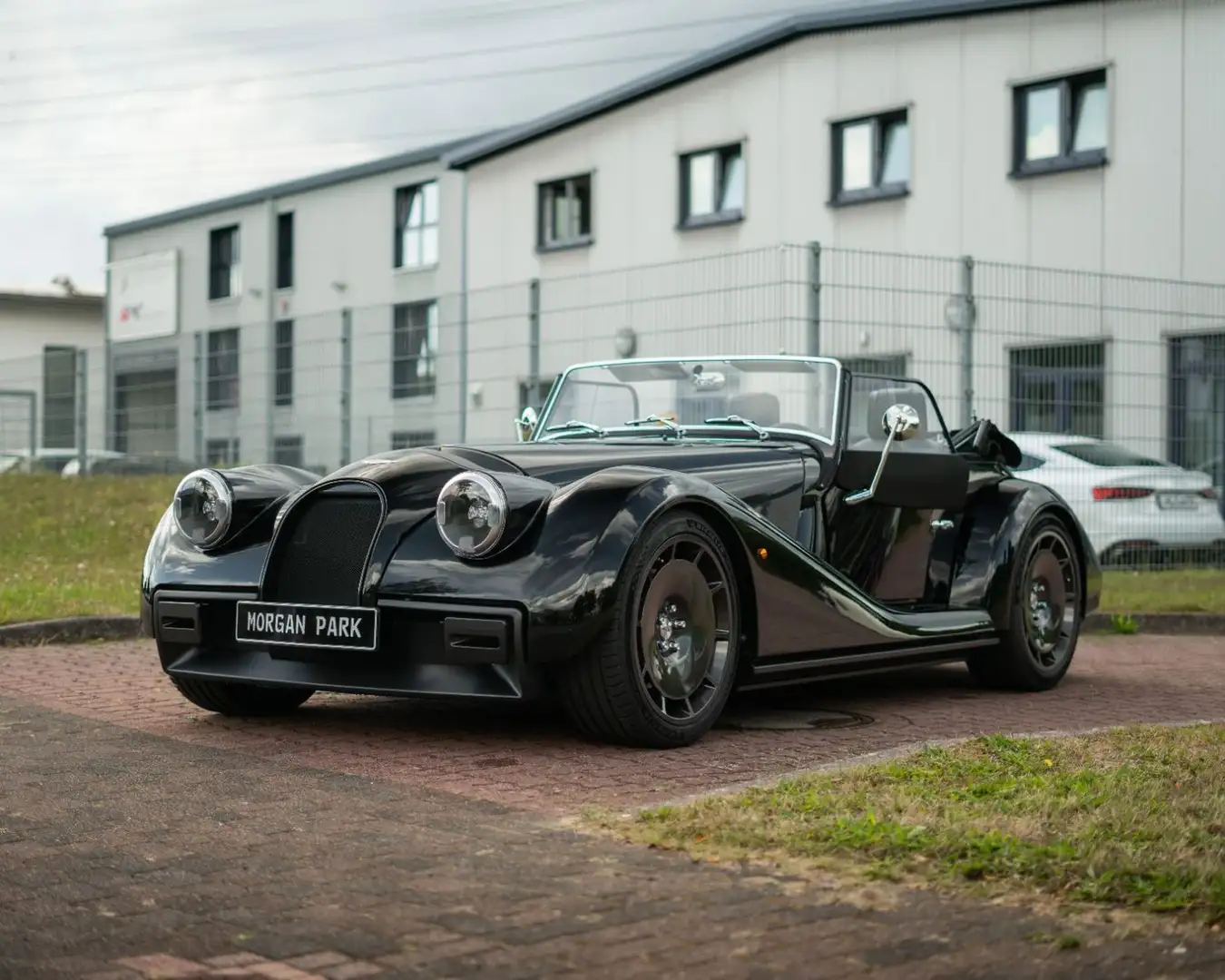 Morgan SuperSport Schwarz - 1