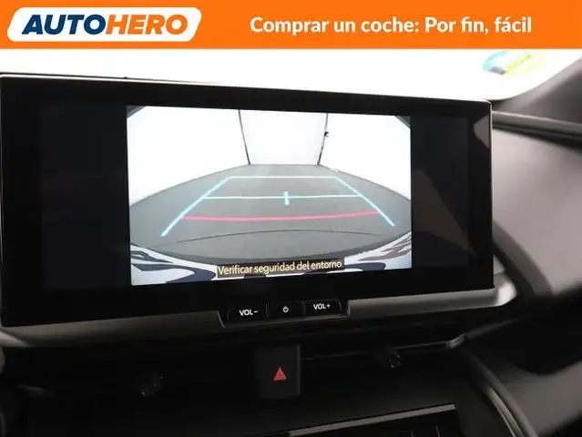 Toyota C-HR view 21