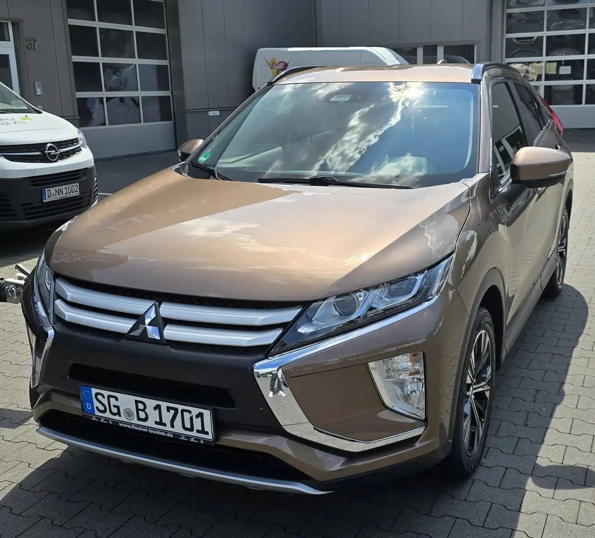 Mitsubishi Eclipse Cross Diamant Edition 2WD Maro - 2