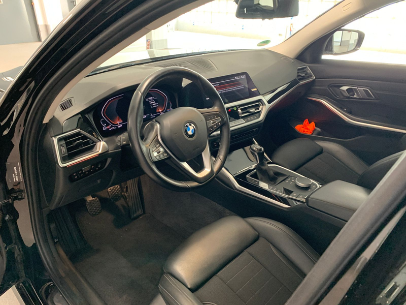 BMW 318 3 Touring 318 d Sport Line — photo 14