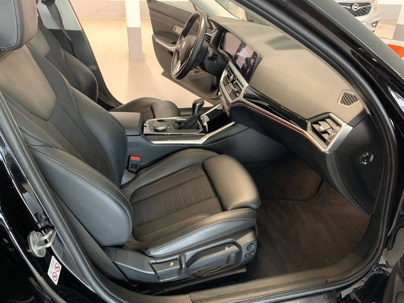 BMW 318 3 Touring 318 d Sport Line — photo 9