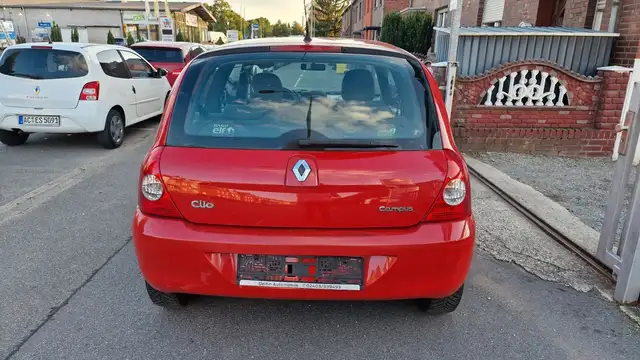 Renault Clio view 11