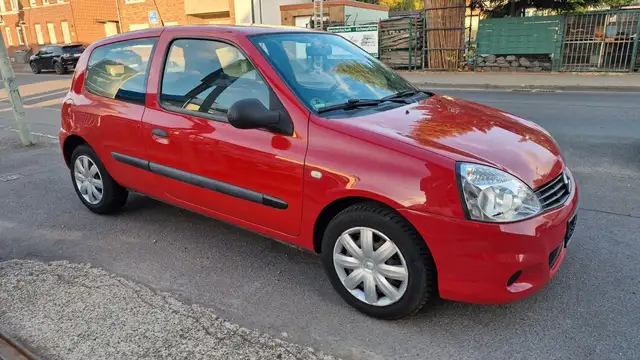 Renault Clio view 10