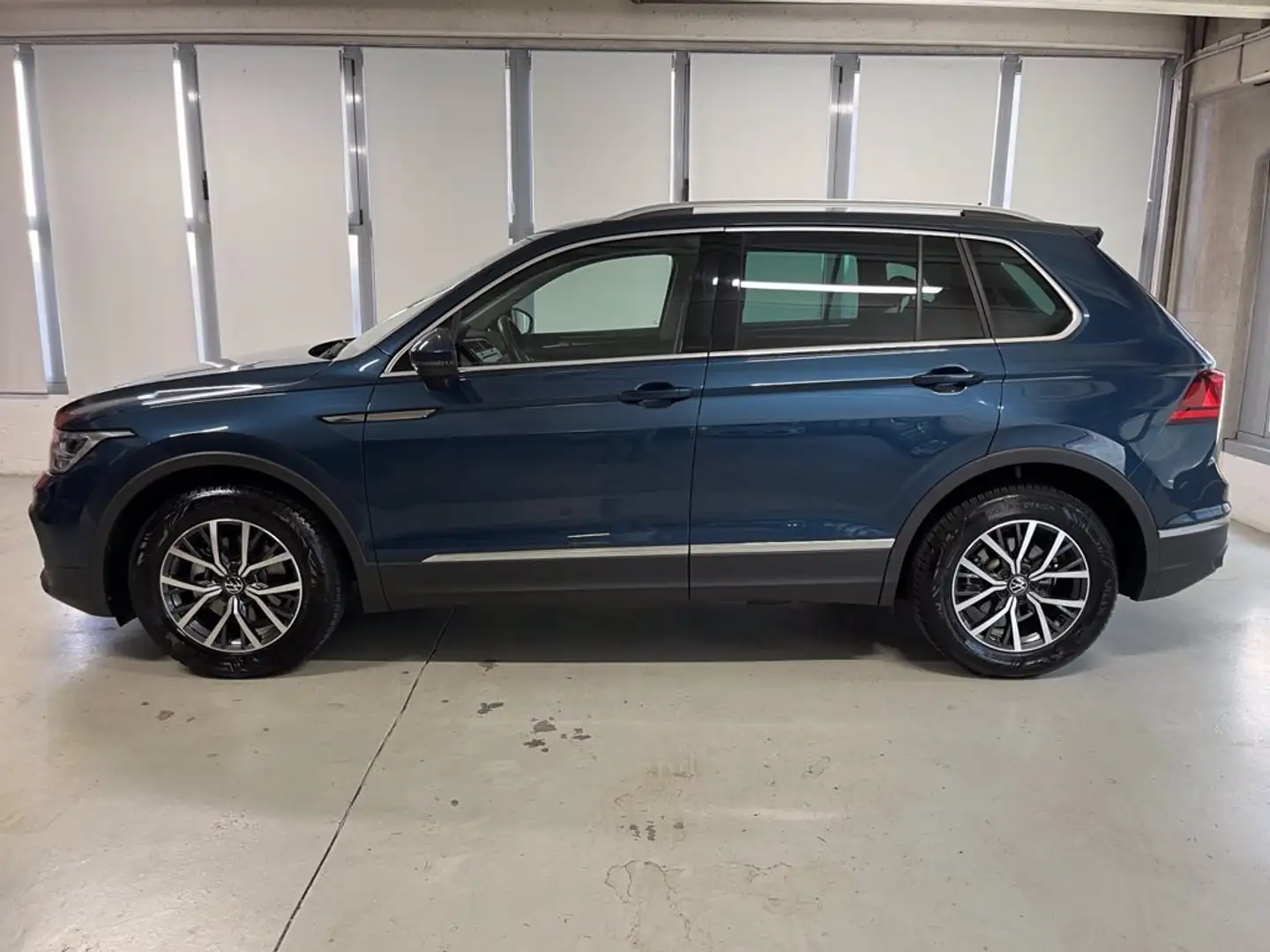 Volkswagen Tiguan 1.5 tsi Life 150cv dsg Blu/Azzurro - 2