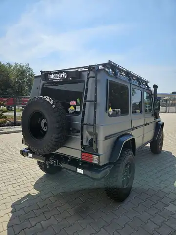 Mercedes-Benz G-Class view 3