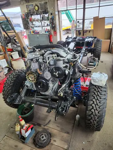 Mercedes-Benz G-Class view 16