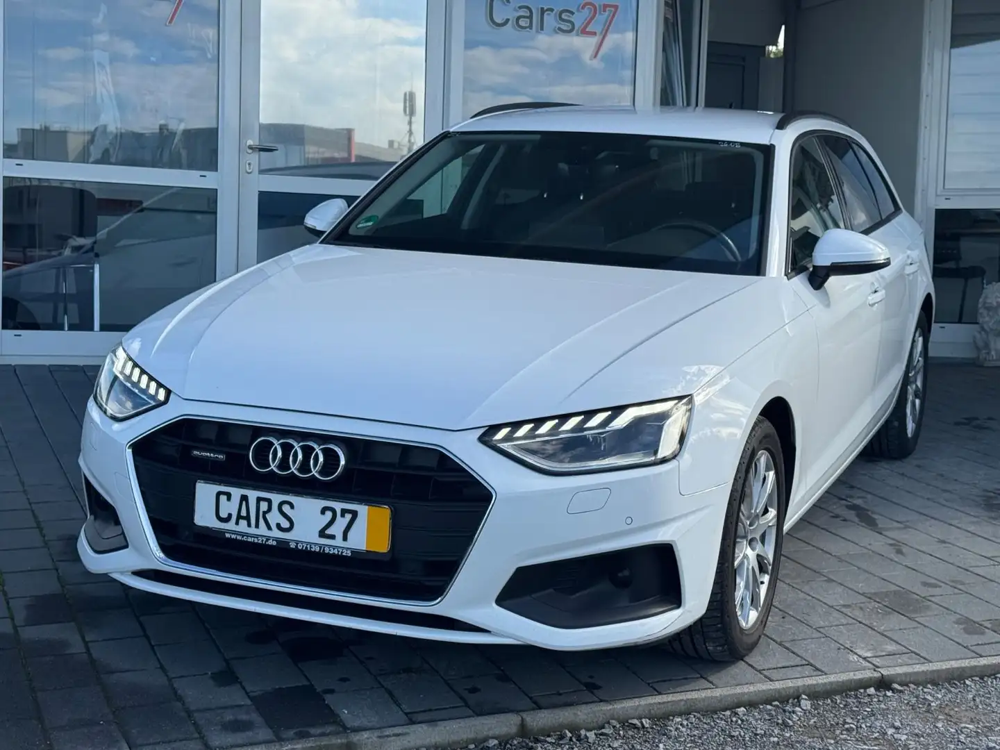 Audi A4 Avant 40 TDI quattro Leder LED Navi Kamera Weiß - 1