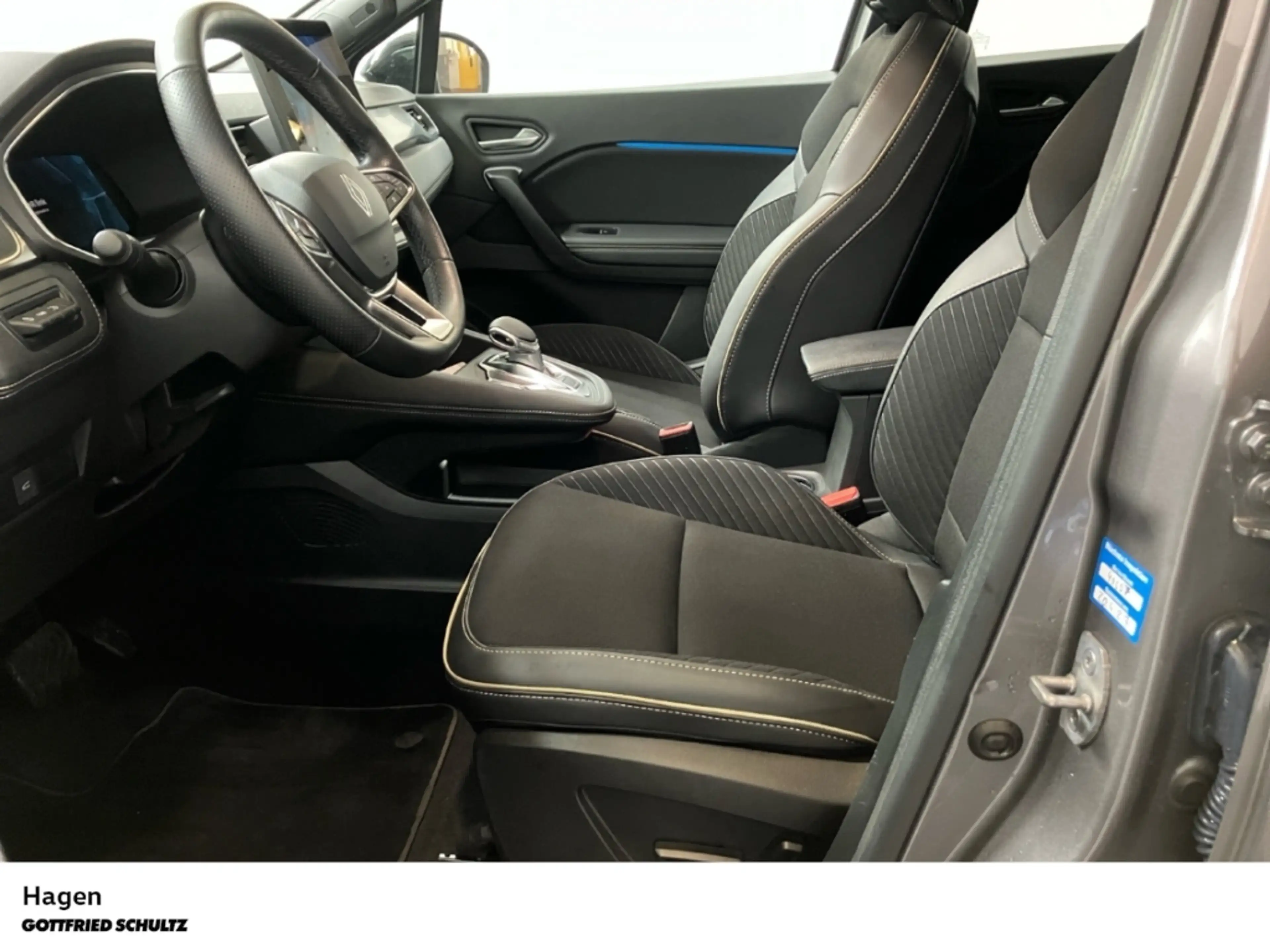 Renault Symbioz 145 E-Tech Full Hybrid Iconic LED NAV ACC — photo 14