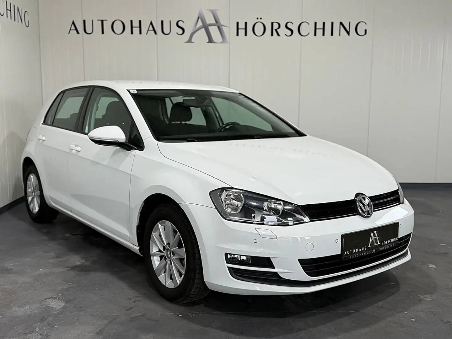 Volkswagen Golf Comfortline 1,2 TSI Weiß - 1