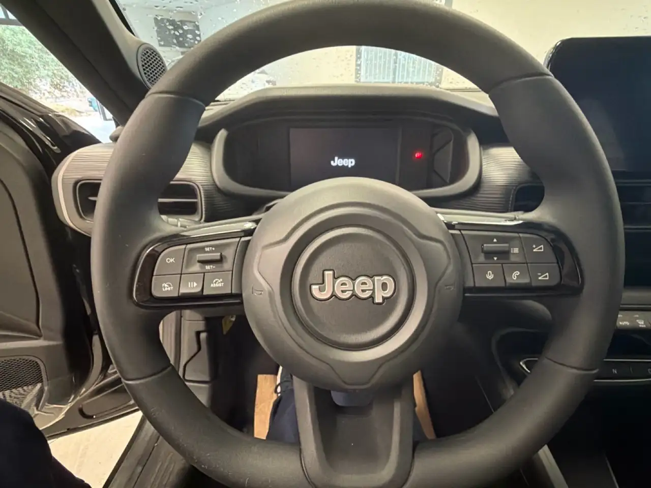 Jeep Avenger 2026 — фото 12