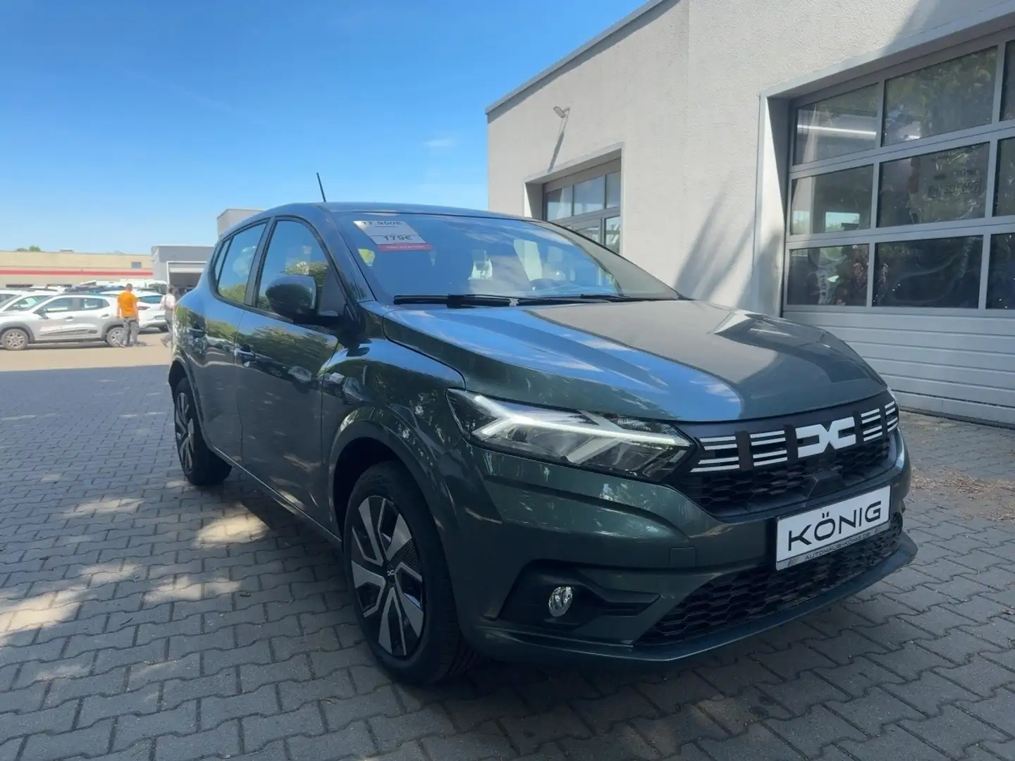 Dacia Sandero Expression TCe 90 CVT Vert - 2