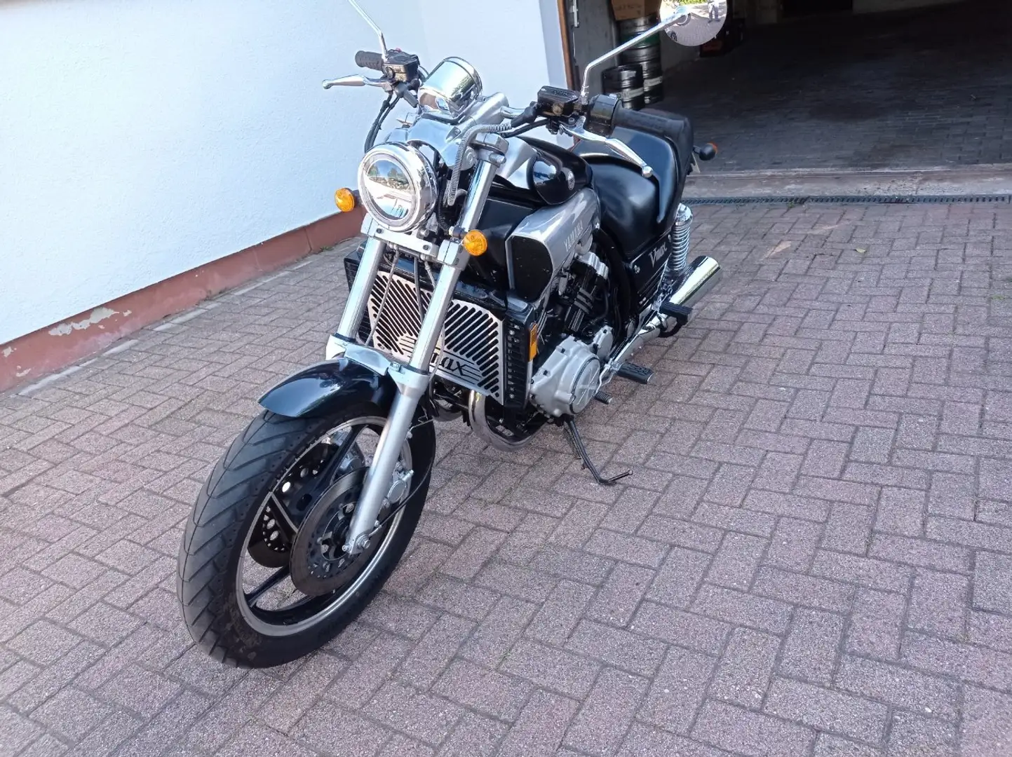 Yamaha Vmax 1200 Negru - 2