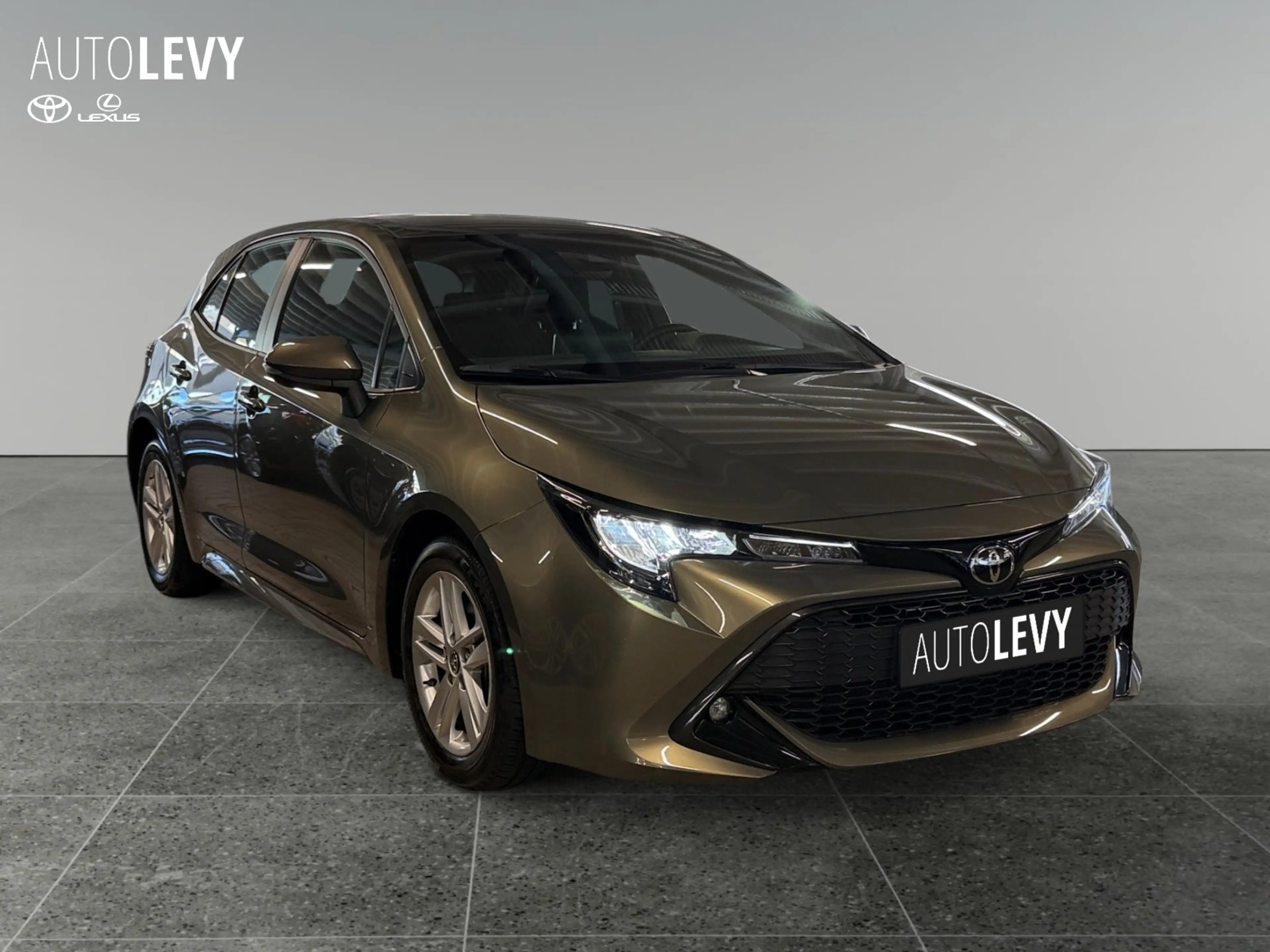 Toyota Corolla 1.2T Comfort +Kamera+Navi+SHZ+CarPlay+ — photo 8