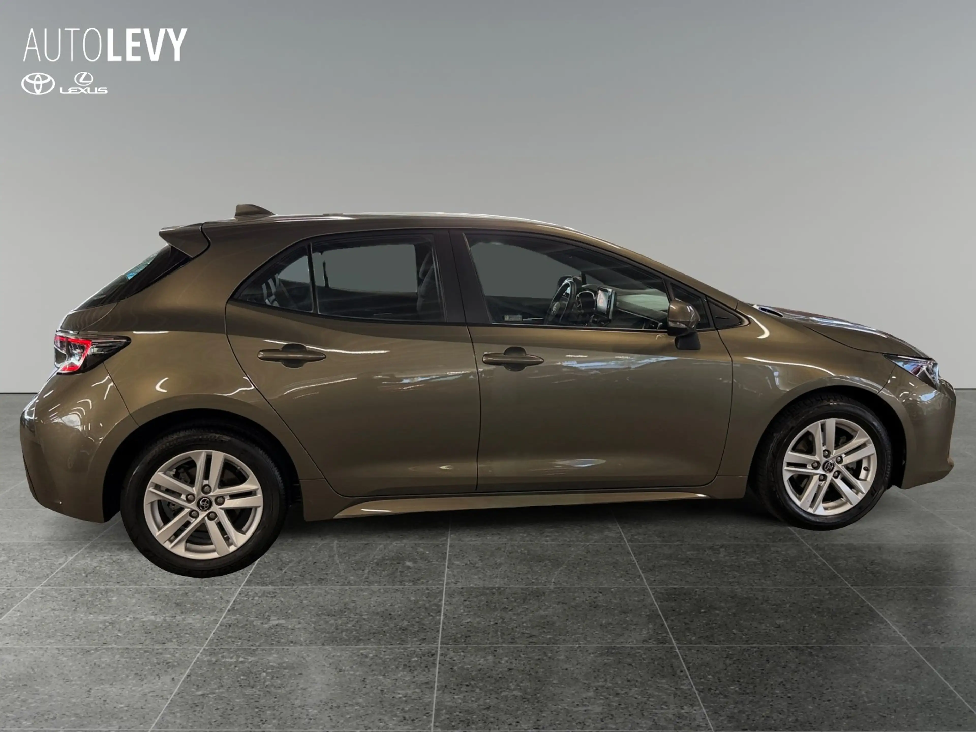 Toyota Corolla 1.2T Comfort +Kamera+Navi+SHZ+CarPlay+ — photo 7